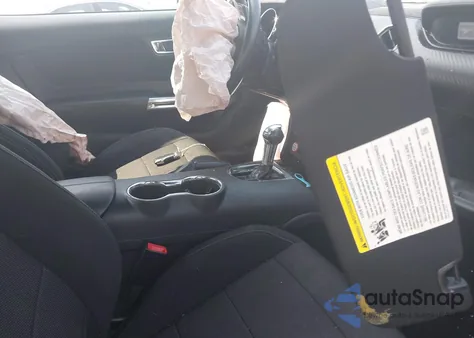 2016 Ford Mustang V6 из США, поврежденный, VIN 1FA6P8AM7G5320991